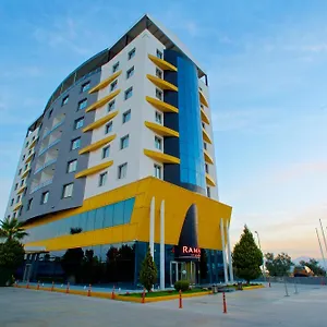 Ramada By Wyndham 4* Сома